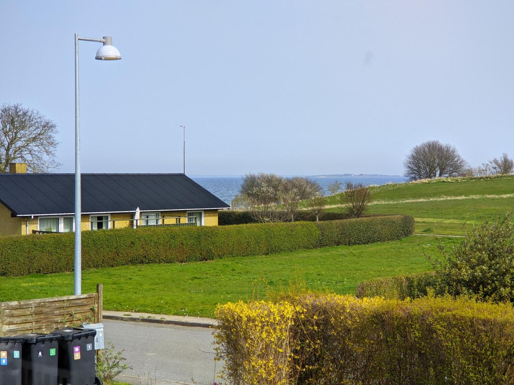 Sommerhus Ved Strand Og Lystbadhavn Soby - Aero Exterior foto
